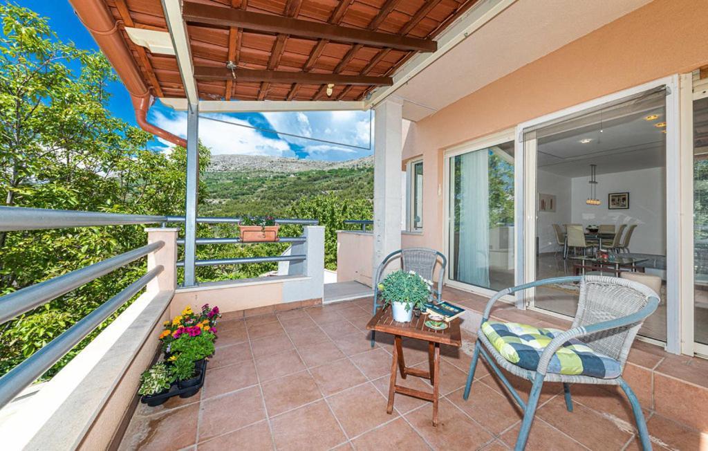 Luksuzna Villa Sa Privatnim Unutarnjim Bazenom Villa Garden Podstrana Esterno foto
